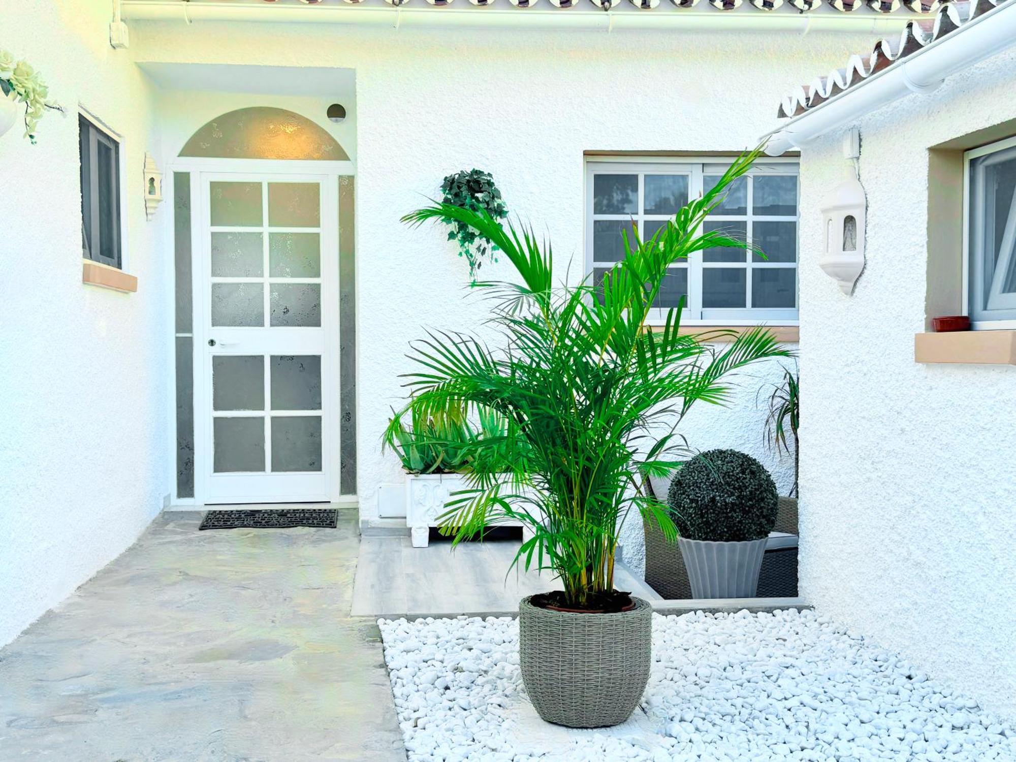 Villa Casacara Marbella Beachside Costabella -Spain Extérieur photo