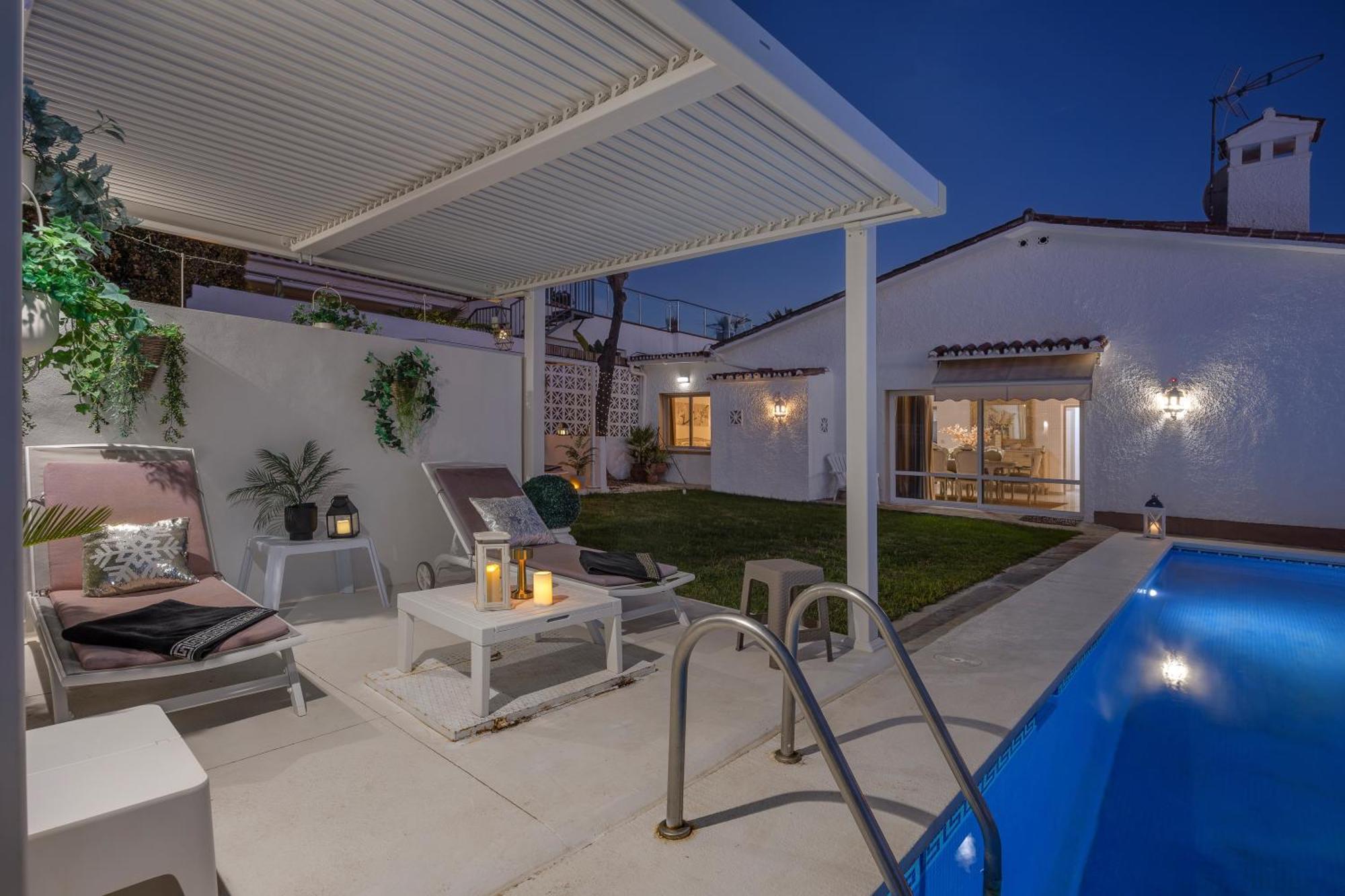 Villa Casacara Marbella Beachside Costabella -Spain Extérieur photo